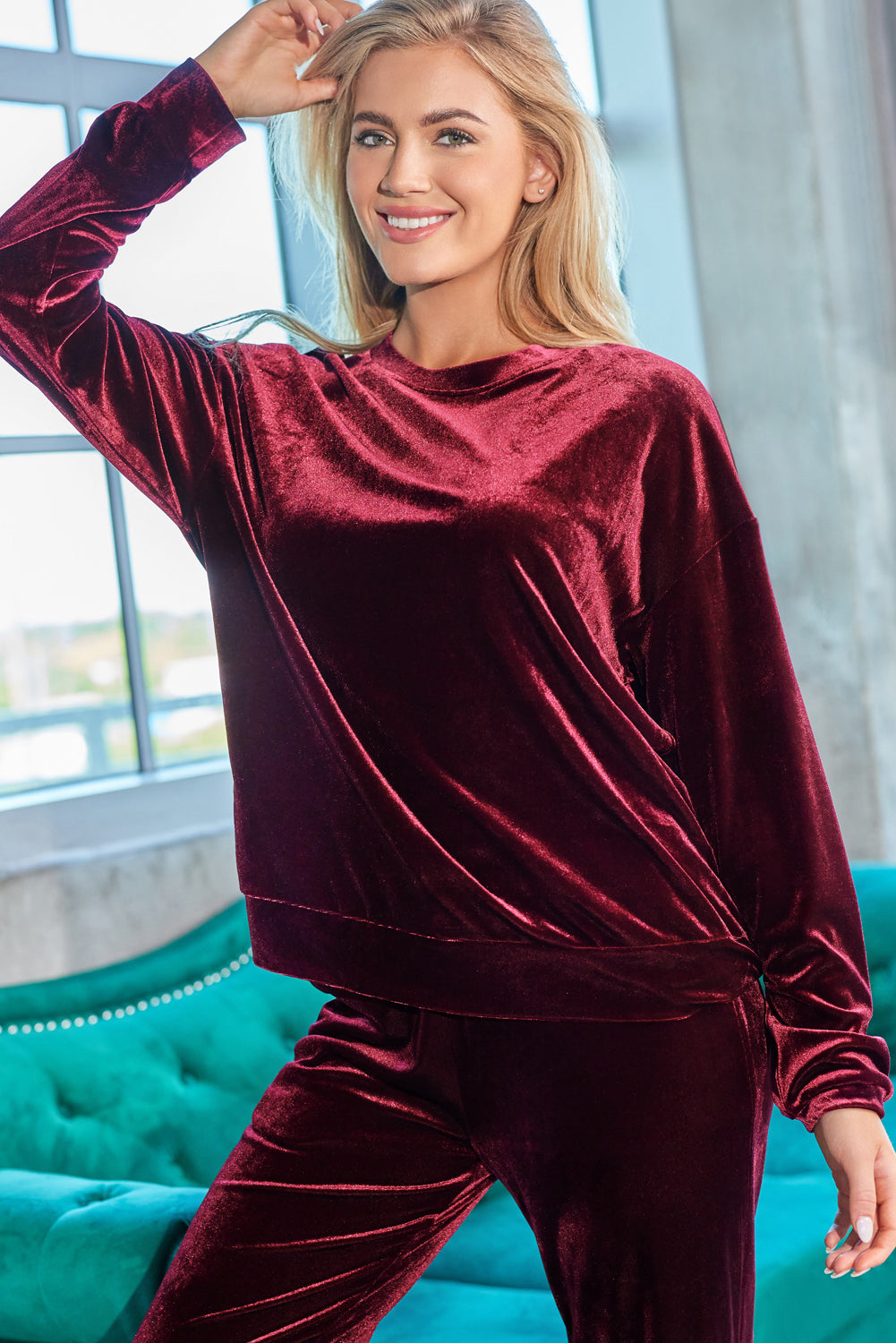 Red Solid Velvet Round Neck Top & Drawstring Pants Lounge Set