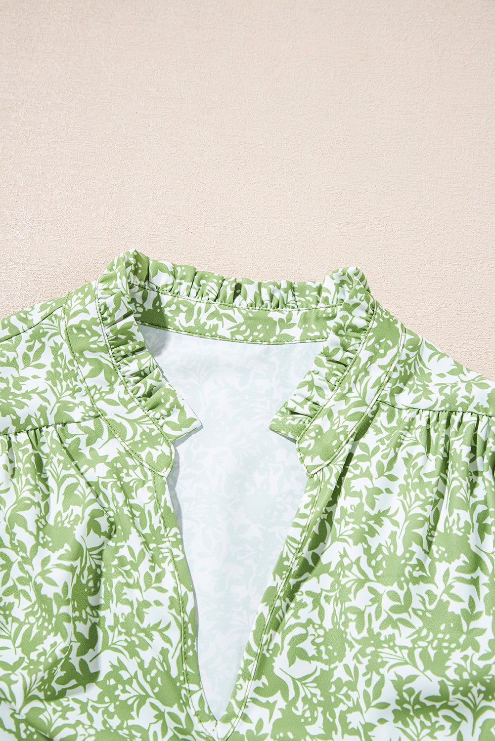 Light Green Floral V-Neck Ruffle Puff Sleeve Blouse